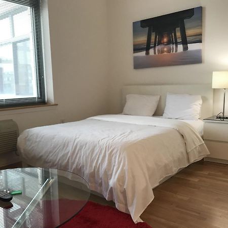 Downtown Luxury Suites ジャージーシティ エクステリア 写真