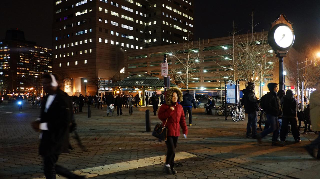 Downtown Luxury Suites ジャージーシティ エクステリア 写真